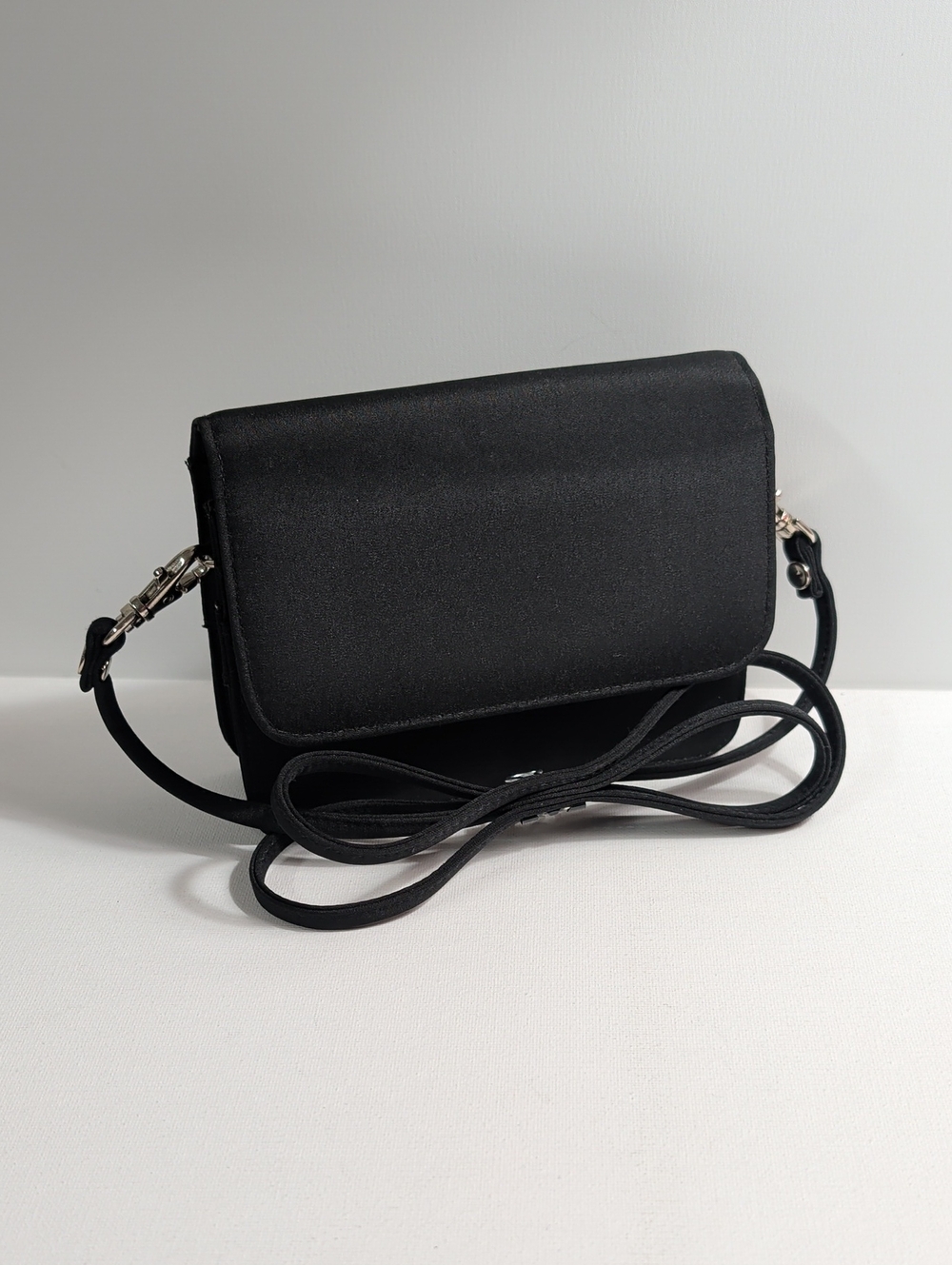 NWOT Black Nylon Flap Crossbody Organizer Bag